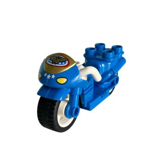 Lego Duplo Wonder Woman motorja