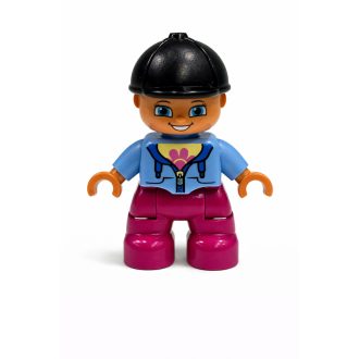 Lego Duplo lovagló sapkás kislány figura